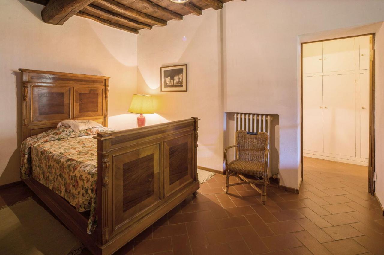 Pozza Di Volpaia By Salogi Villas Radda in Chianti Exterior photo