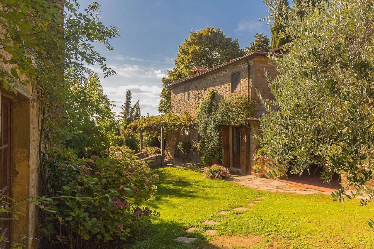 Pozza Di Volpaia By Salogi Villas Radda in Chianti Exterior photo