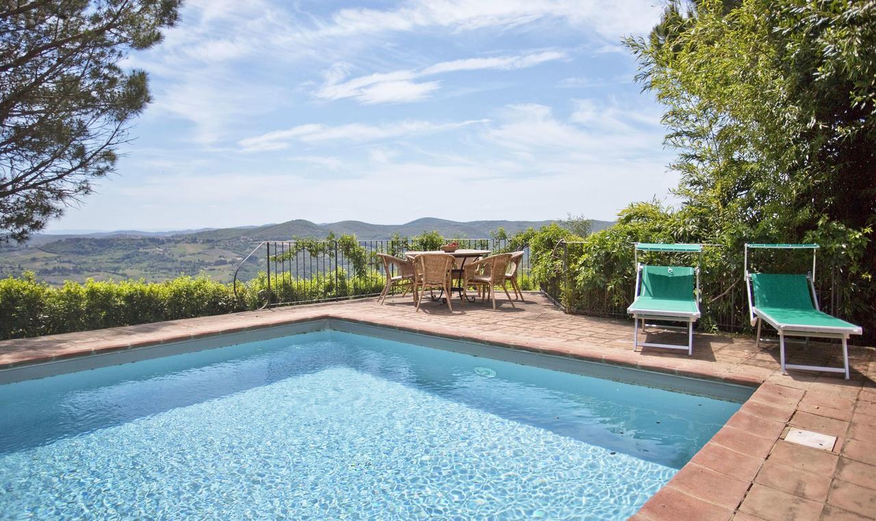 Pozza Di Volpaia By Salogi Villas Radda in Chianti Exterior photo